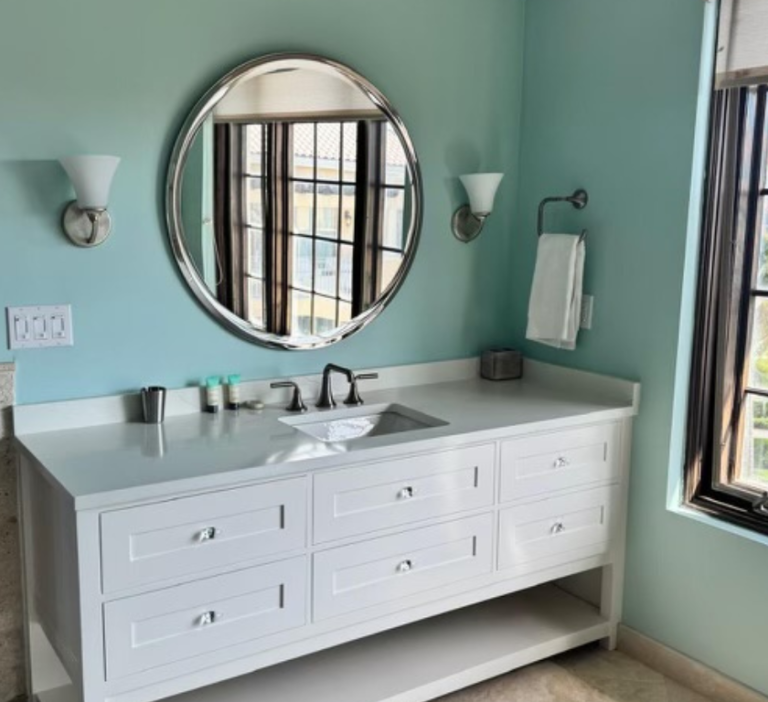 Glow & Glam Vanity Design